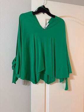 Zara Emerald Green V-Neck Flowing Tunic